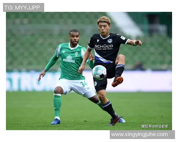 比勒菲尔德与法兰克福历史交锋记录分析与战绩回顾